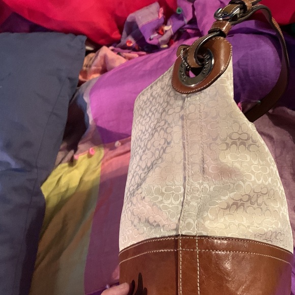 Great canvas and leather Coach shoulder bag - Picture 6 of 11